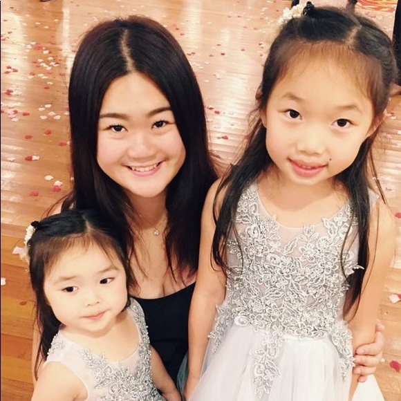 Meet your Posher, Tiffany - Picture 2 of 2